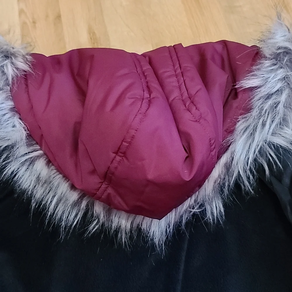 Free Country puffer coat w removable zipper fur hoodie maroon color size small - Picture 12 of 12